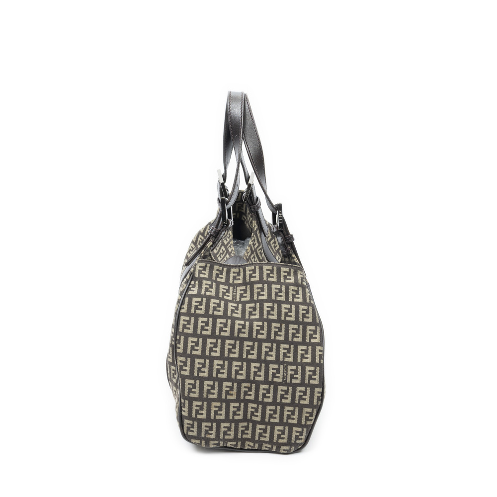 Fendi Horizontal Tote - Picture 4 of 10